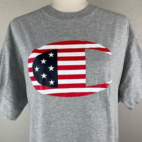 NWOT Champion Short Sleeve T-Shirt Size L - Picture 2 of 7